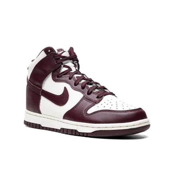 Wmns Dunk High 'Burgundy Crush Nike Dunk Burgundy 8.5 US Maroon Trendy color - Picture 1 of 9